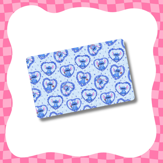 Blue Alien Ruffled Hearts Card Skin